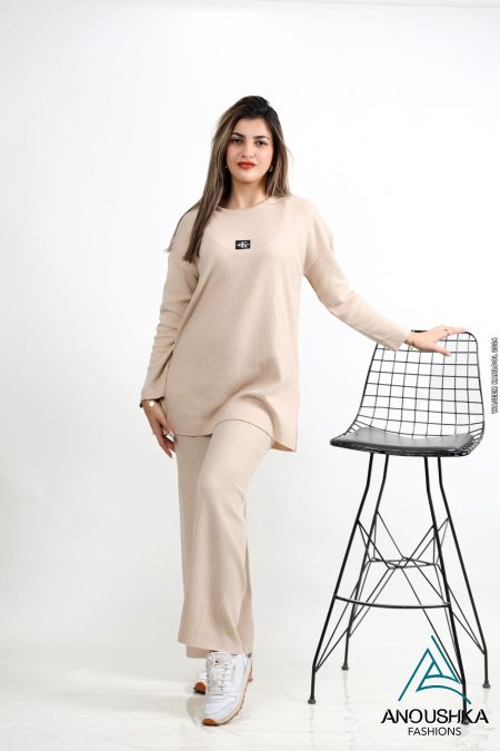 بدلة ربيعي بألوان مختلفة