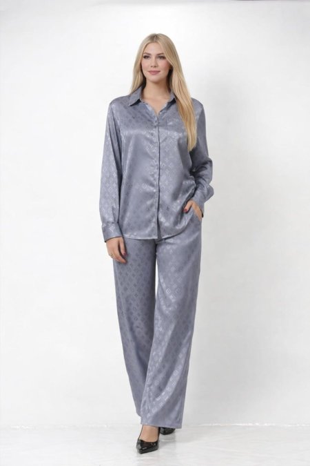 طقم كم طويل لويس فيتون