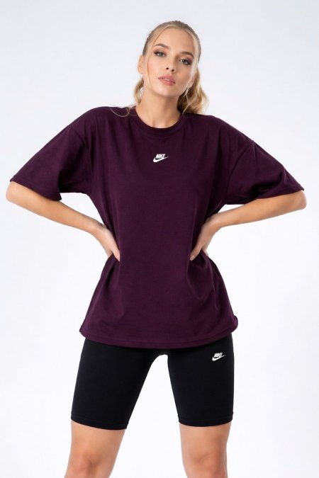 طقم رياضي نايك (شورت + نص كم)