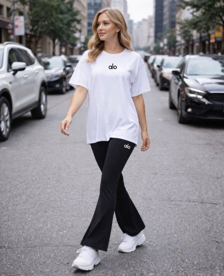 طقم رياضي الو (تايتس اسبانيولي + نص كم)