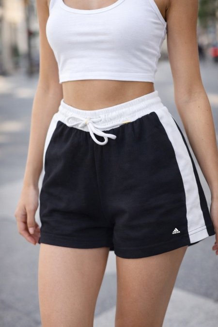 شورت اديداس قطن