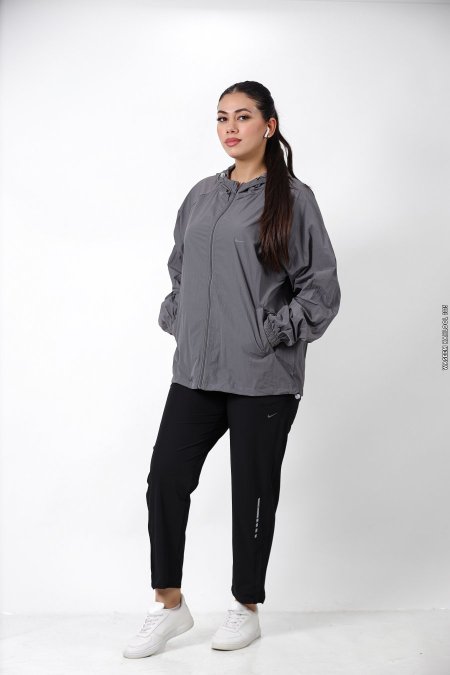 بدلة براشوت رياضي نايك/Nike